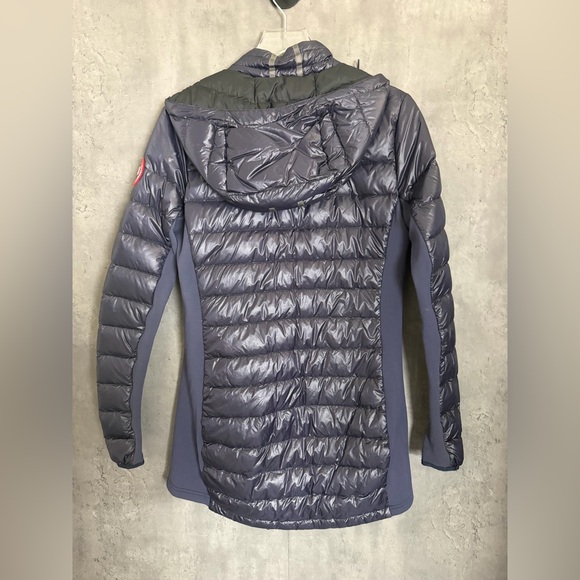 Canada Goose Women's HyBridge Lite Hooded Coat M - Picture 3 of 4